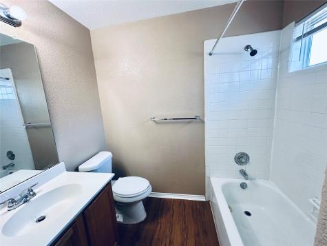 8814 Schick Road Austin TX 78729