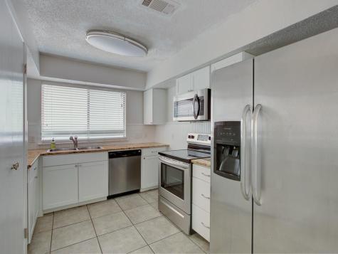 8402 Tallwood Drive Austin TX 78759