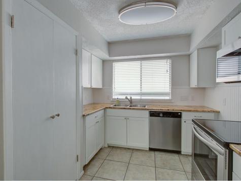 8402 Tallwood Drive Austin TX 78759