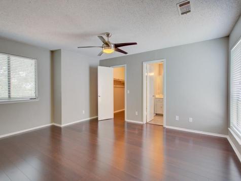 8402 Tallwood Drive Austin TX 78759
