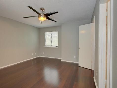 8402 Tallwood Drive Austin TX 78759