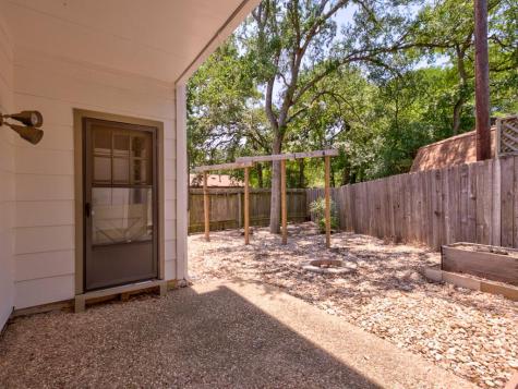 8402 Tallwood Drive Austin TX 78759