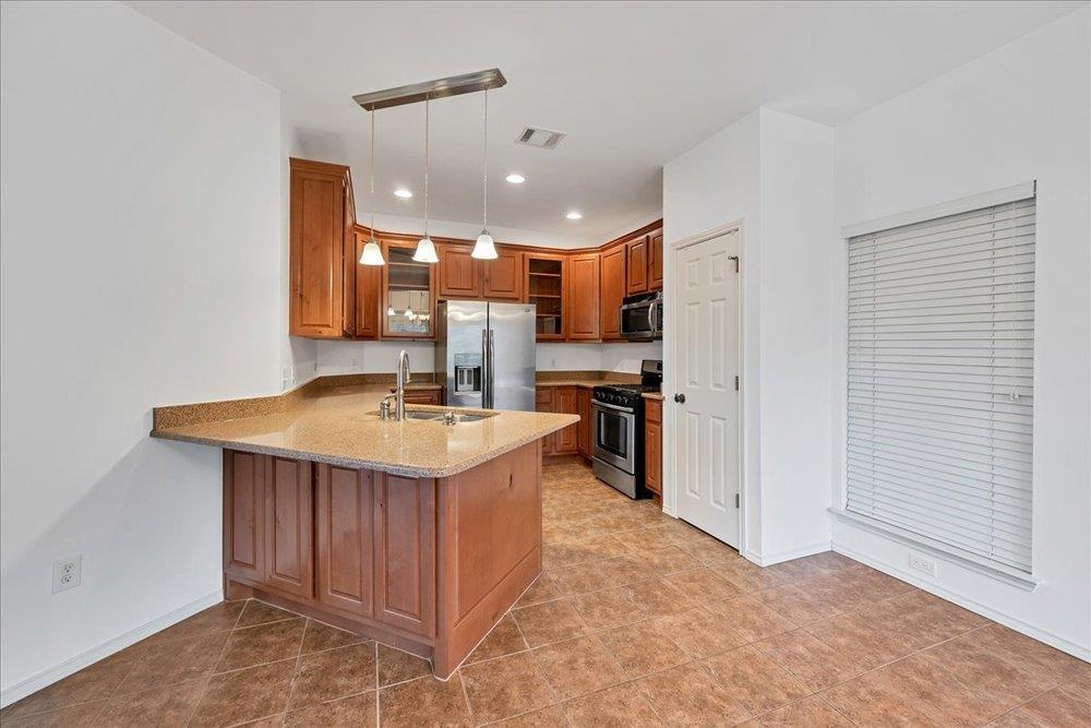 4600 Rivka Cove Austin TX 78741