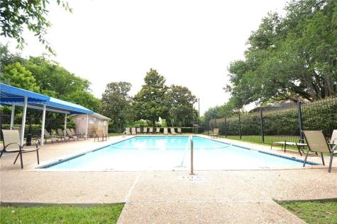 900 W Village Lane Austin TX 78758