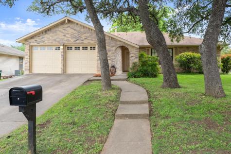 6815 Side Saddle Street Austin TX 78745