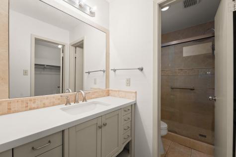 6815 Side Saddle Street Austin TX 78745