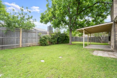 6815 Side Saddle Street Austin TX 78745