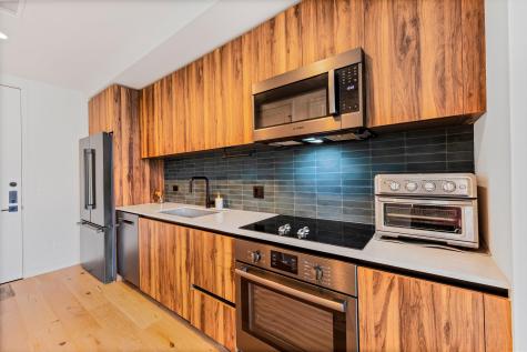 84 N East Avenue Austin TX 78701
