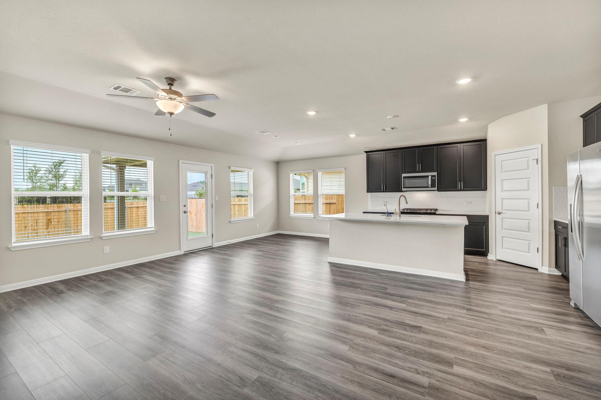 102 Greenspire Lane Hutto TX 78634