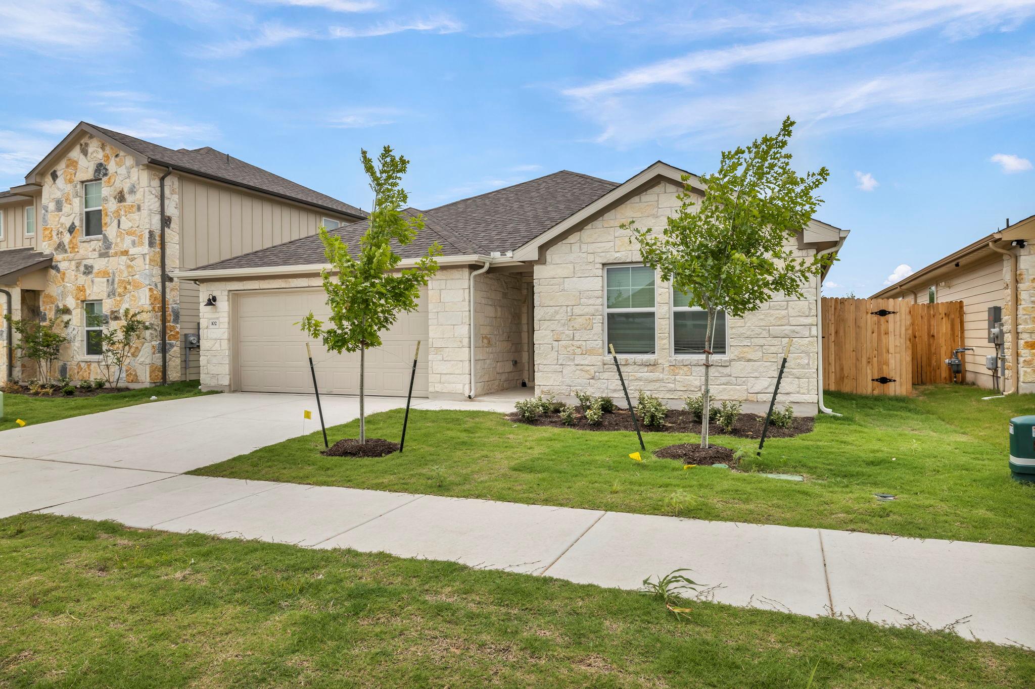 102 Greenspire Lane Hutto TX 78634