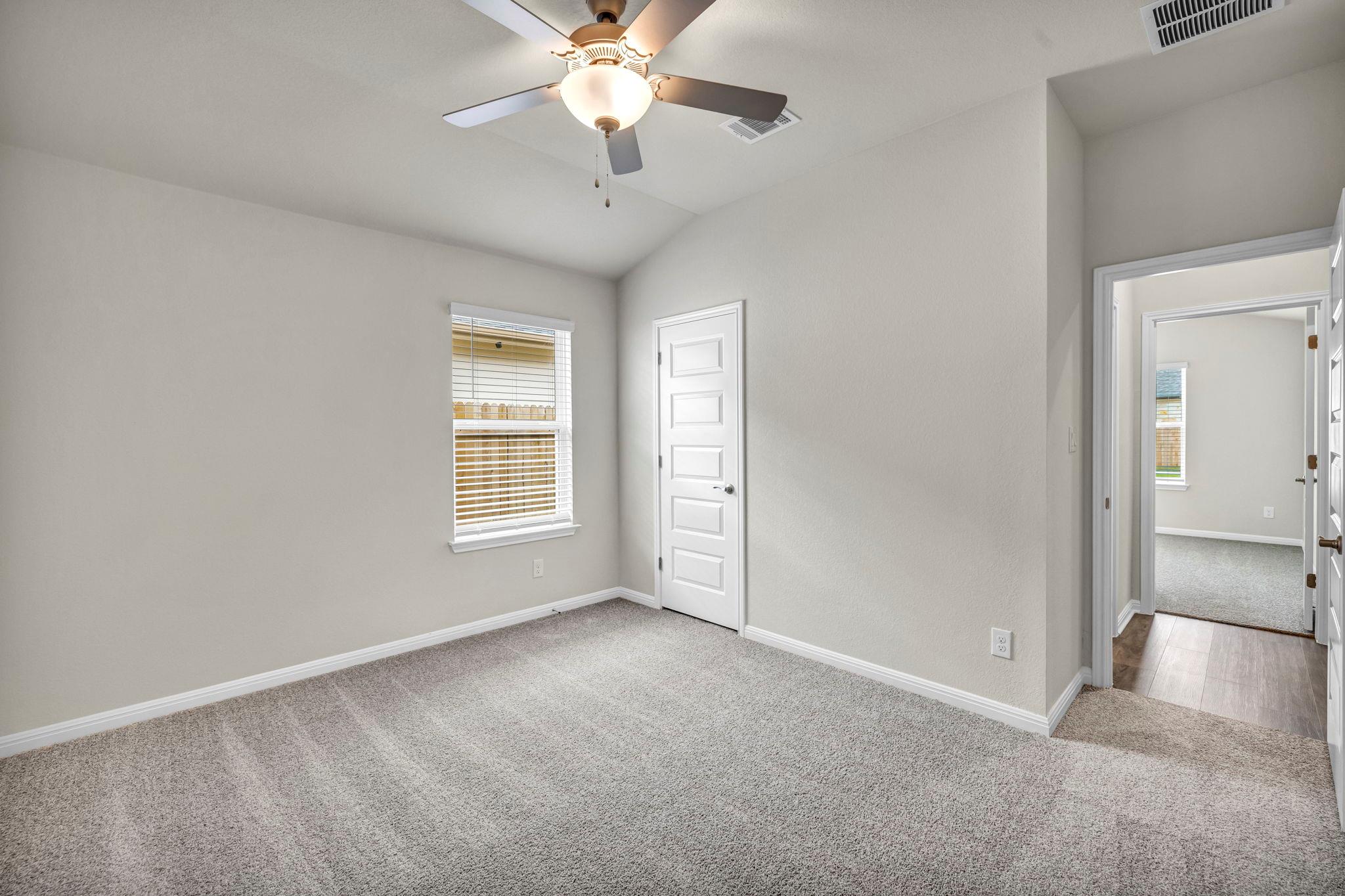 102 Greenspire Lane Hutto TX 78634