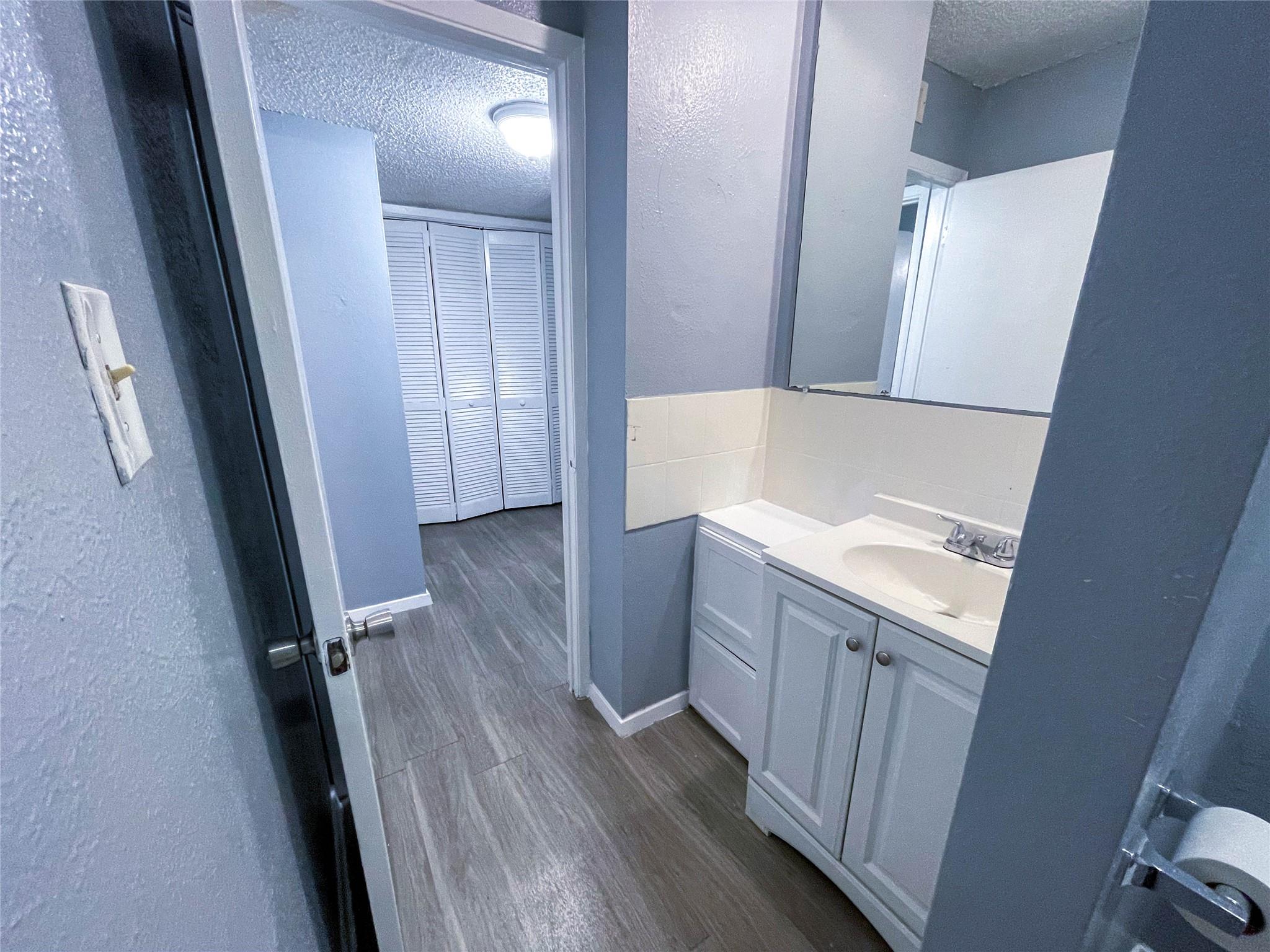 8907 Parkfield Drive Austin TX 78758
