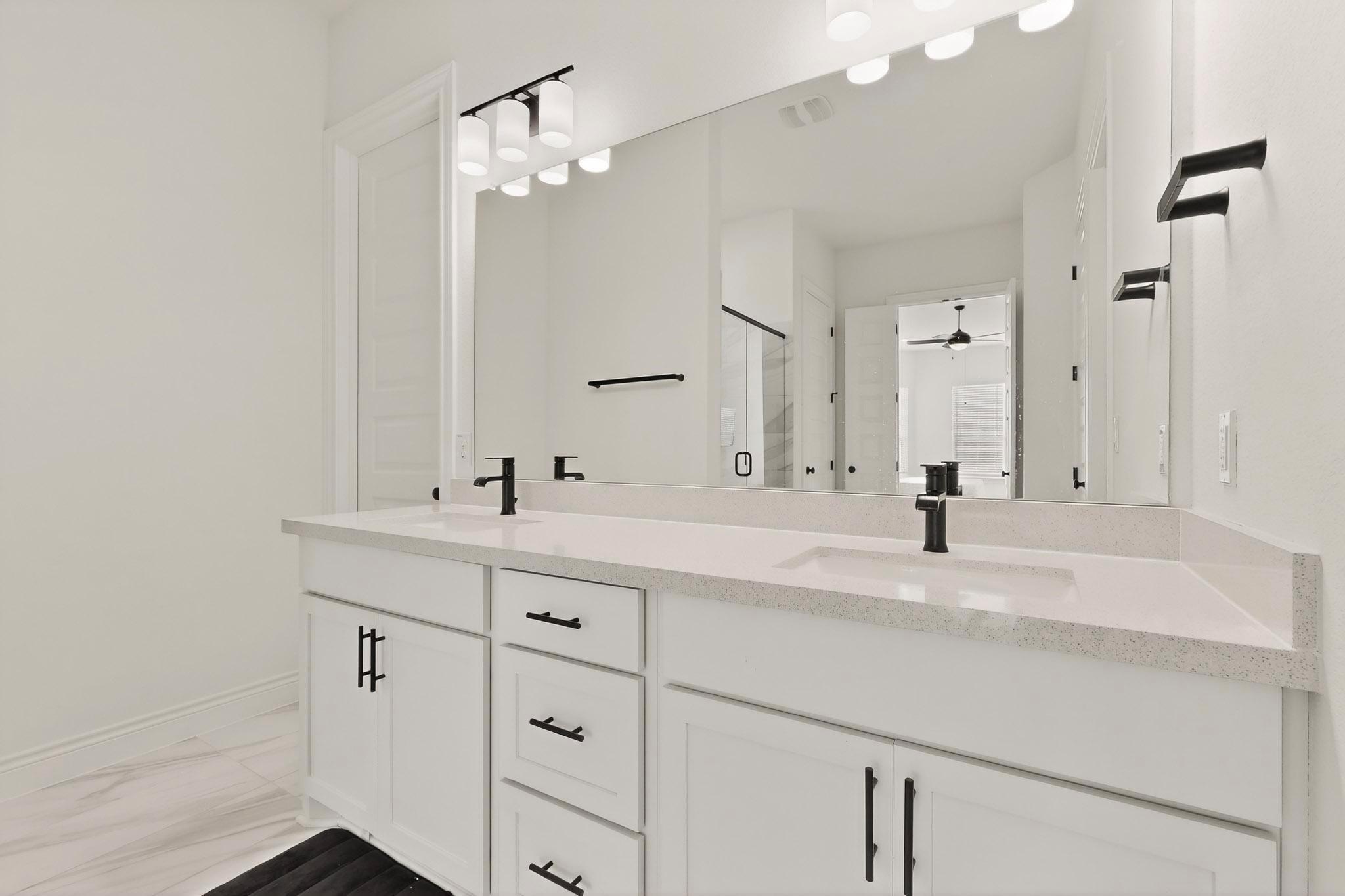 2121 Lolo Lane Leander TX 78641