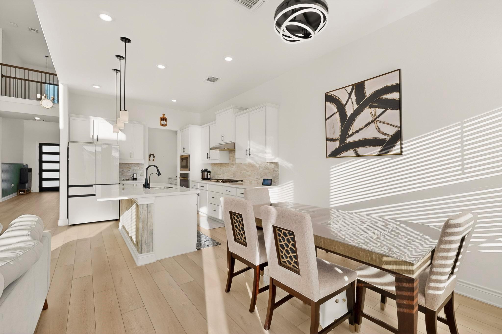 2121 Lolo Lane Leander TX 78641