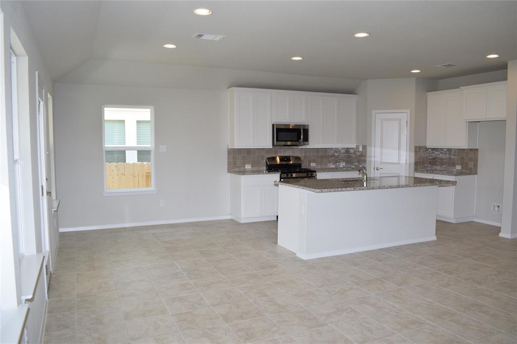208 Shugart Street San Marcos TX 78666