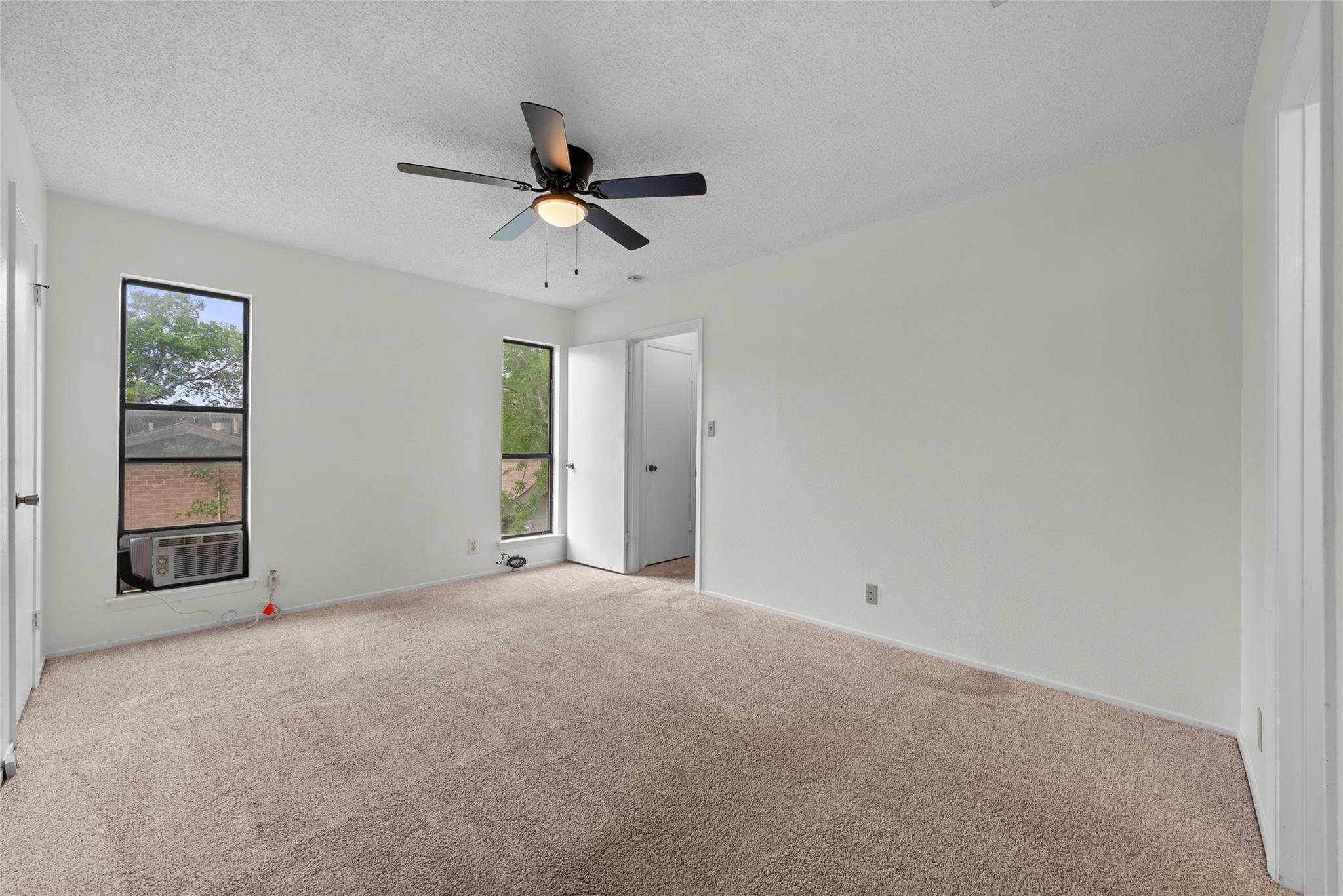 12906 Irongate Avenue Austin TX 78727