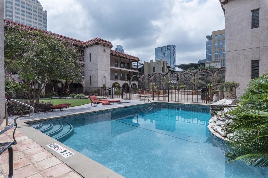 505 W 7th Street Austin TX 78701