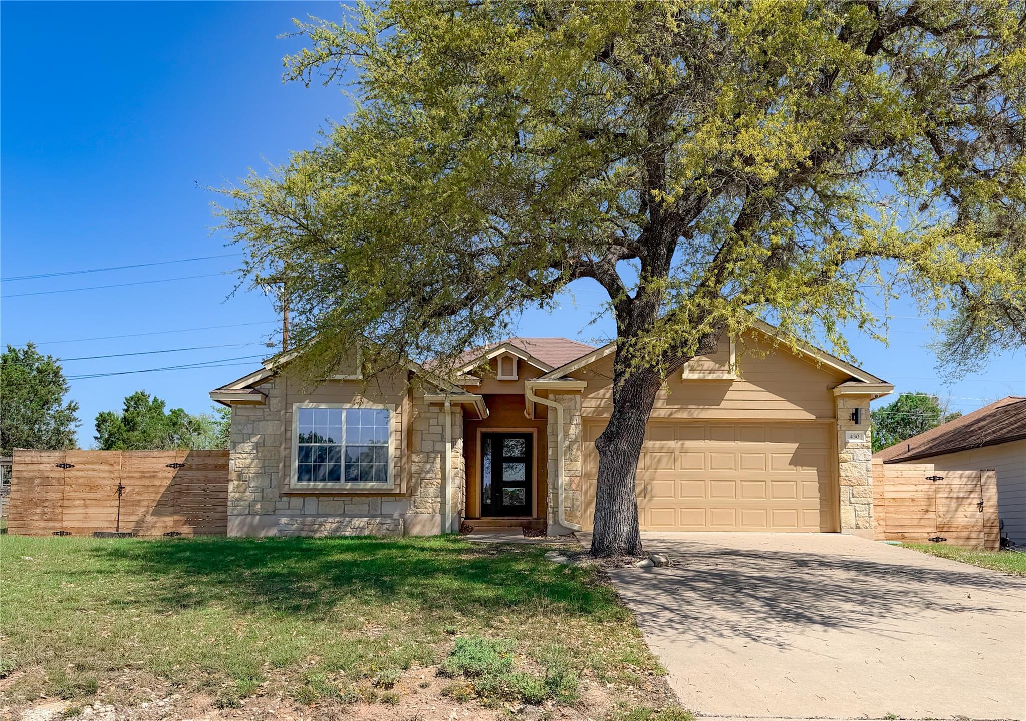 430 Summit Ridge Drive N Point Venture TX 78645
