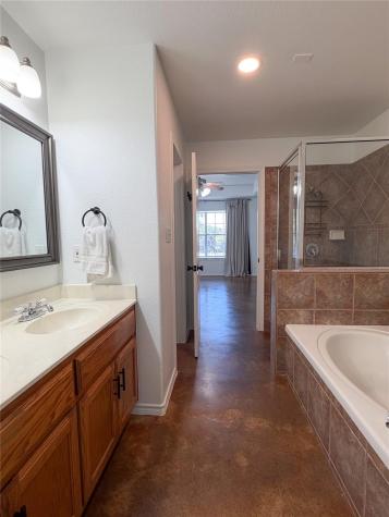 430 Summit Ridge Drive N Point Venture TX 78645
