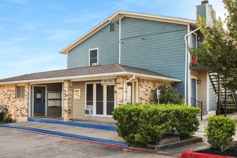 829 Park Plaza Austin TX 78753