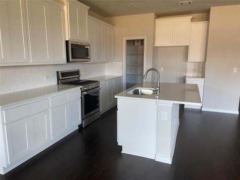 309 Akumal Street Leander TX 78641