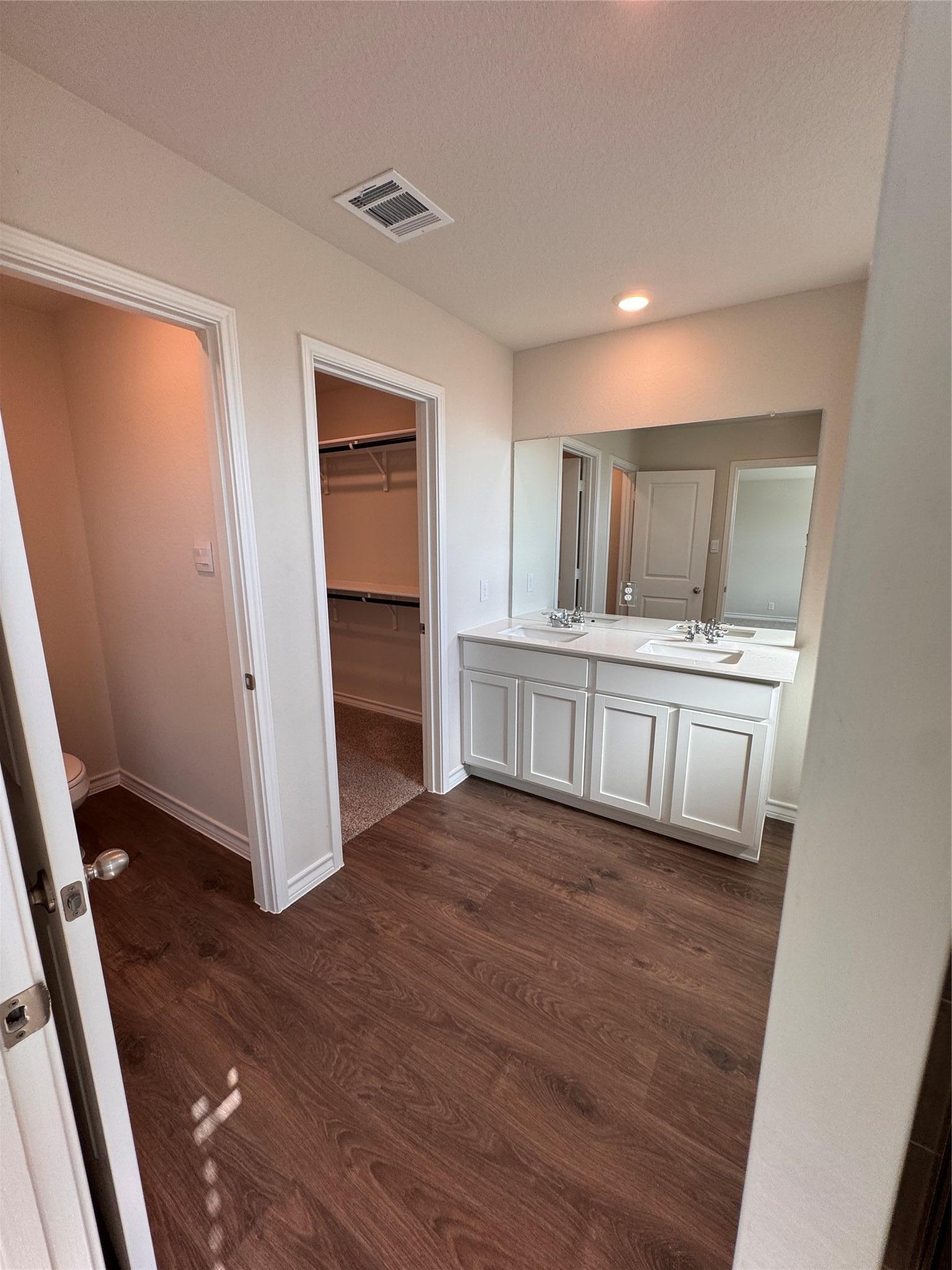 204 Steele Harbor Street Cibolo TX 78108