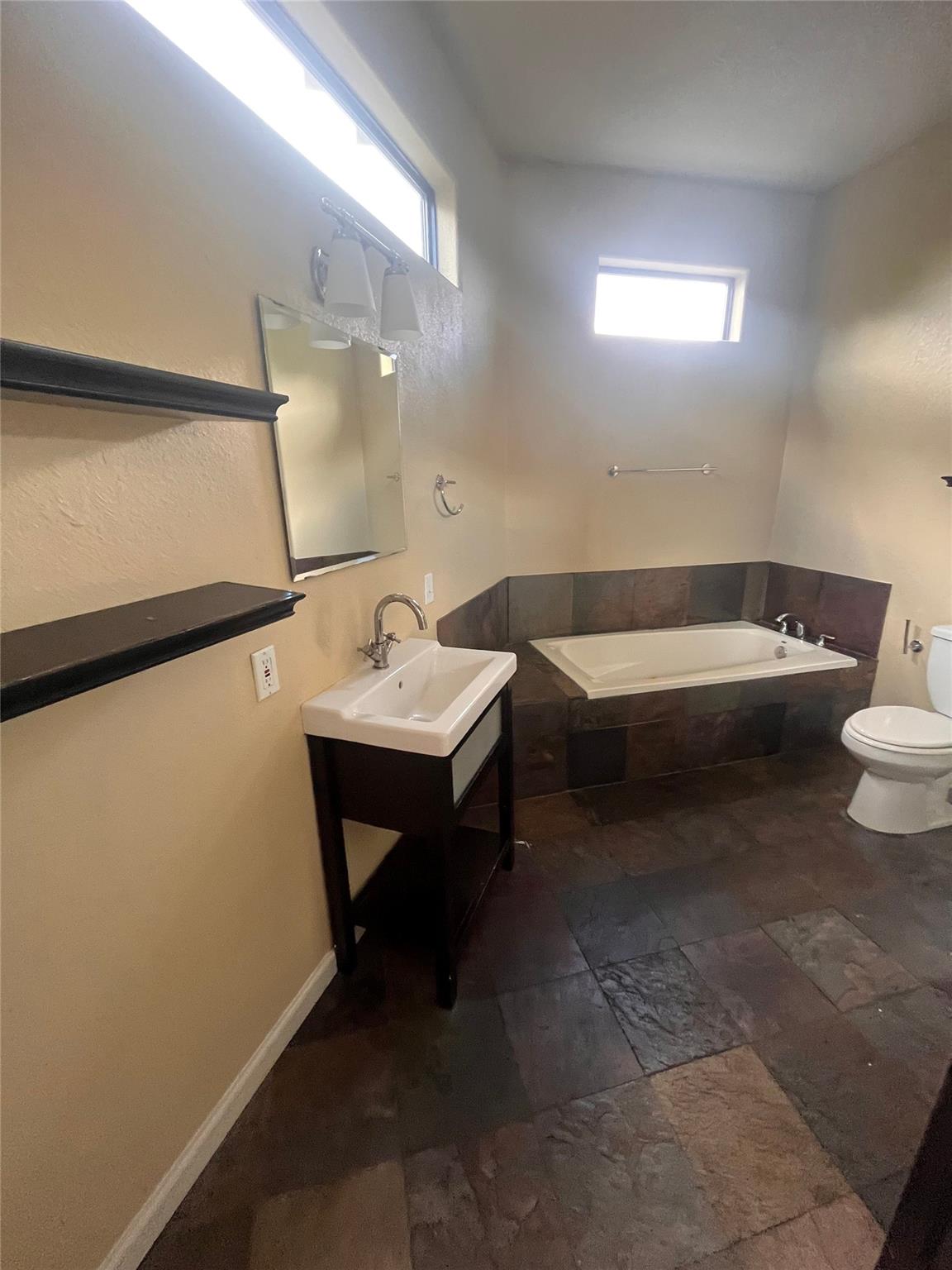 1038 E 43rd Street Austin TX 78751