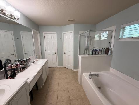 15433 Whistling Straits Drive Austin TX 78717