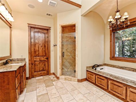 26505 Masters Parkway Spicewood TX 78669