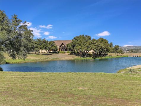 26505 Masters Parkway Spicewood TX 78669