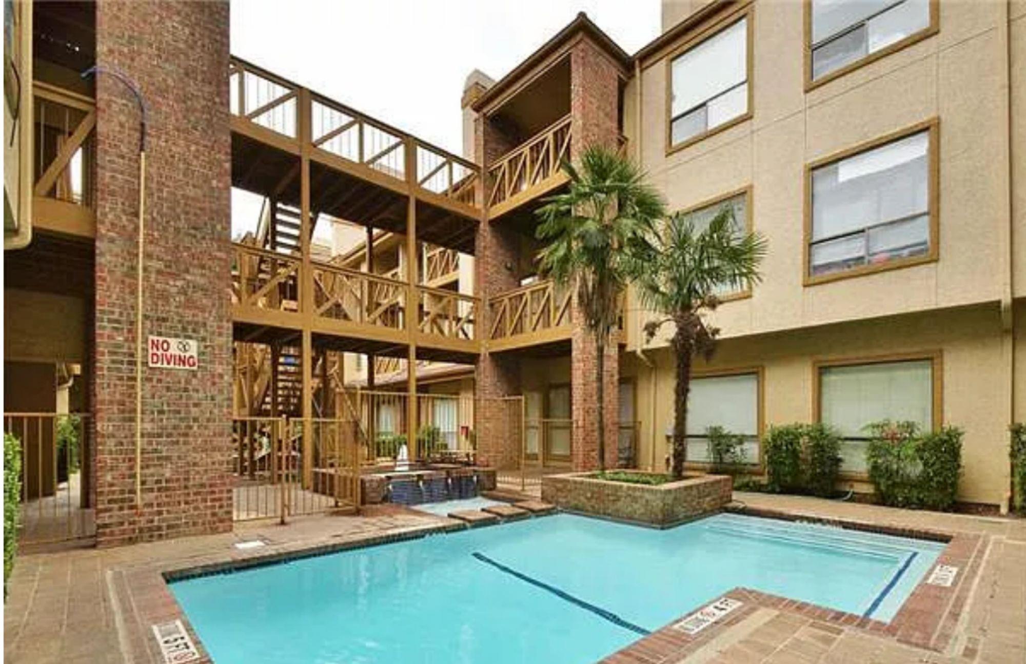 806 W 24th Street Austin TX 78705