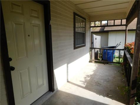 1900 Prairie Knoll Court Austin TX 78758