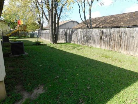1900 Prairie Knoll Court Austin TX 78758