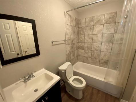 1013 Hyridge Street Round Rock TX 78664