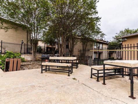 2124 Burton Drive Austin TX 78741