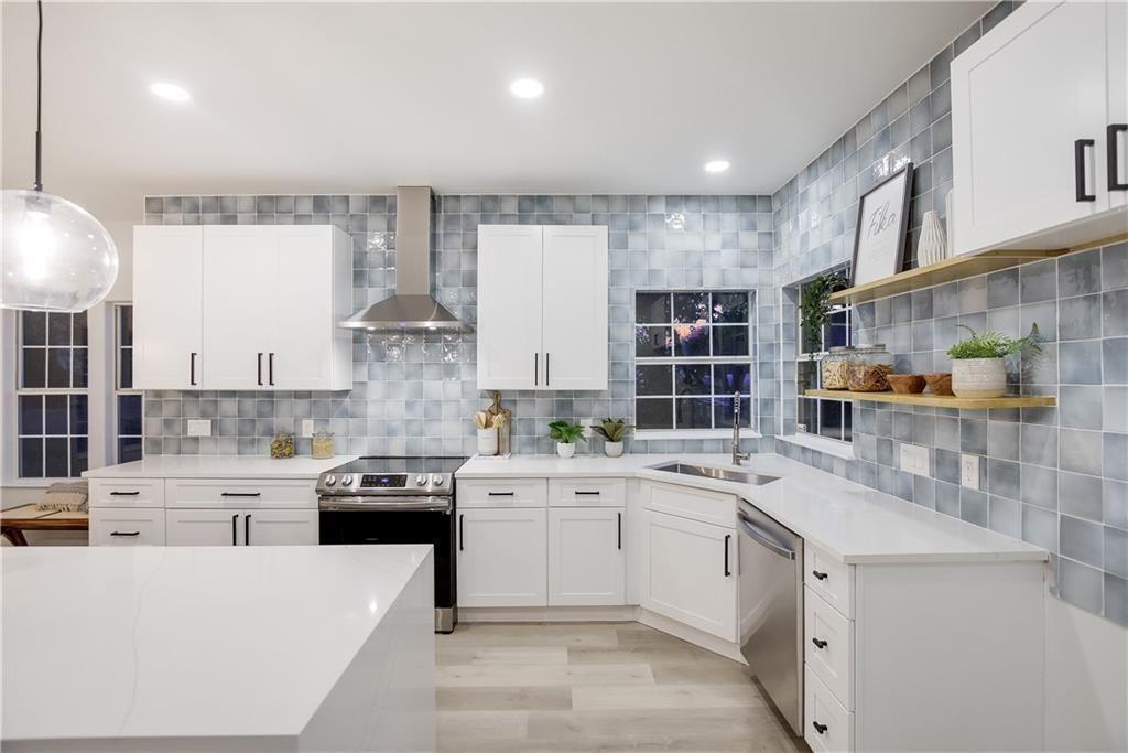 11725 Bell Avenue Austin TX 78759