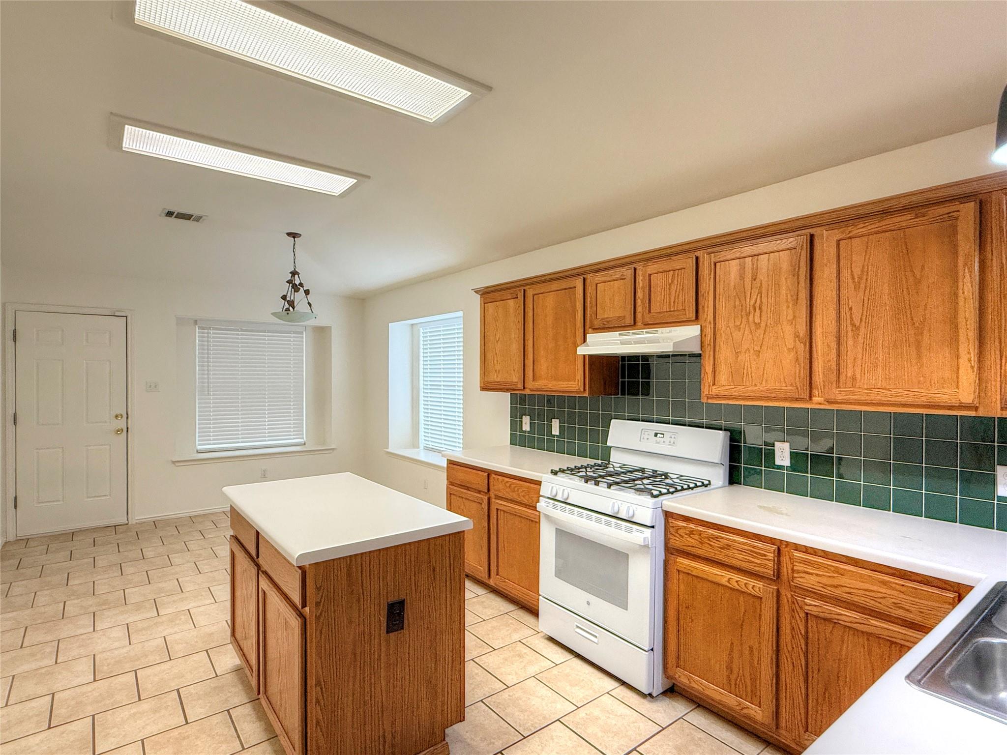 700 House Creek Street Leander TX 78641
