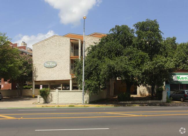 2818 Nueces Street Austin TX 78705