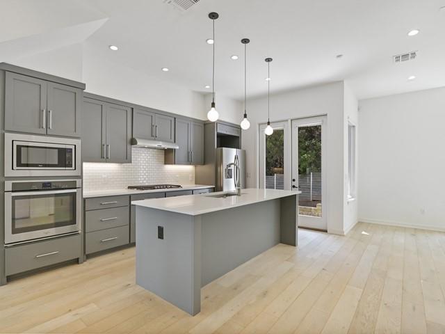 2506 Sutherland Street Austin TX 78746