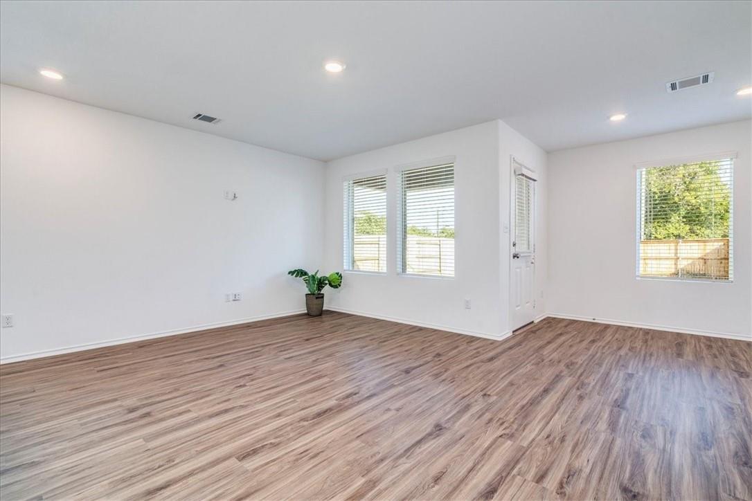 194 George Neggan Lane Bastrop TX 78602