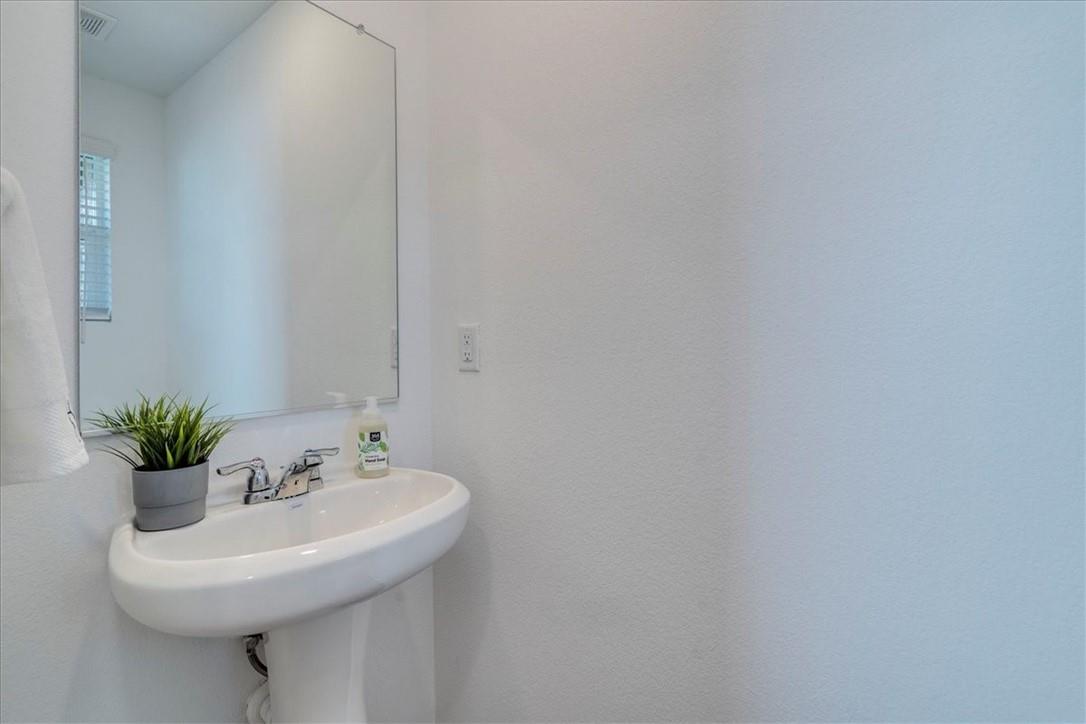 194 George Neggan Lane Bastrop TX 78602