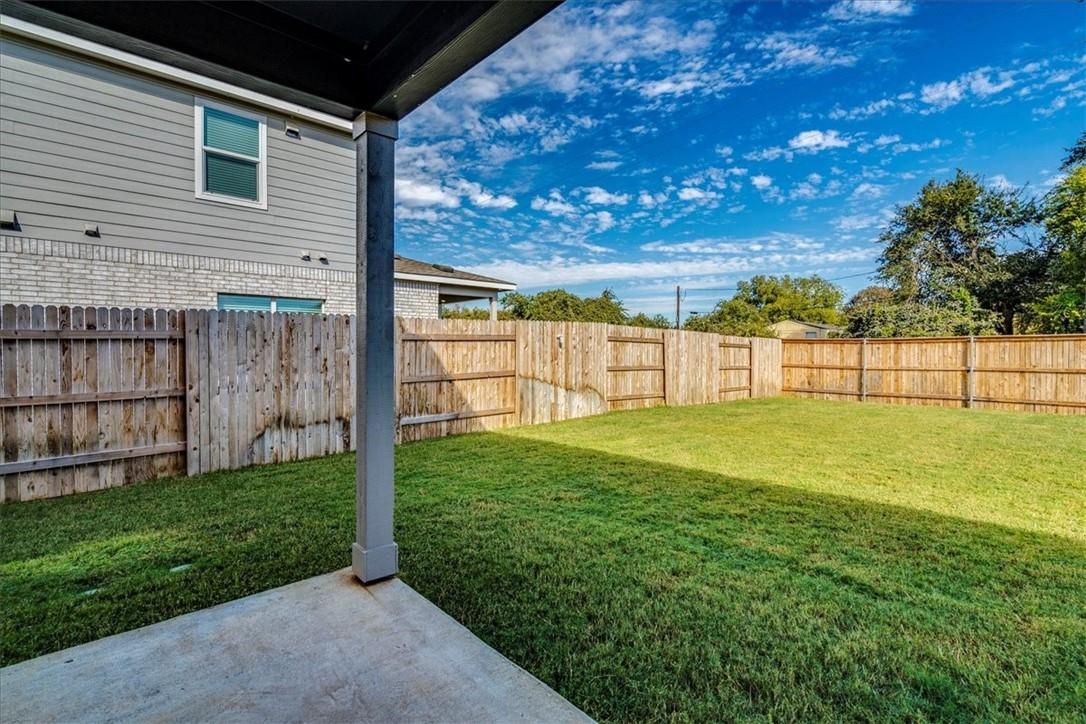 194 George Neggan Lane Bastrop TX 78602