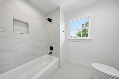 5005 Cottonwood Circle Austin TX 78723