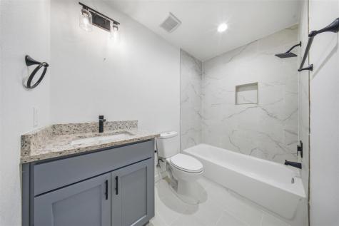5005 Cottonwood Circle Austin TX 78723