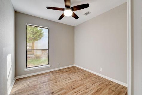 1406 Hyridge Circle Round Rock TX 78664