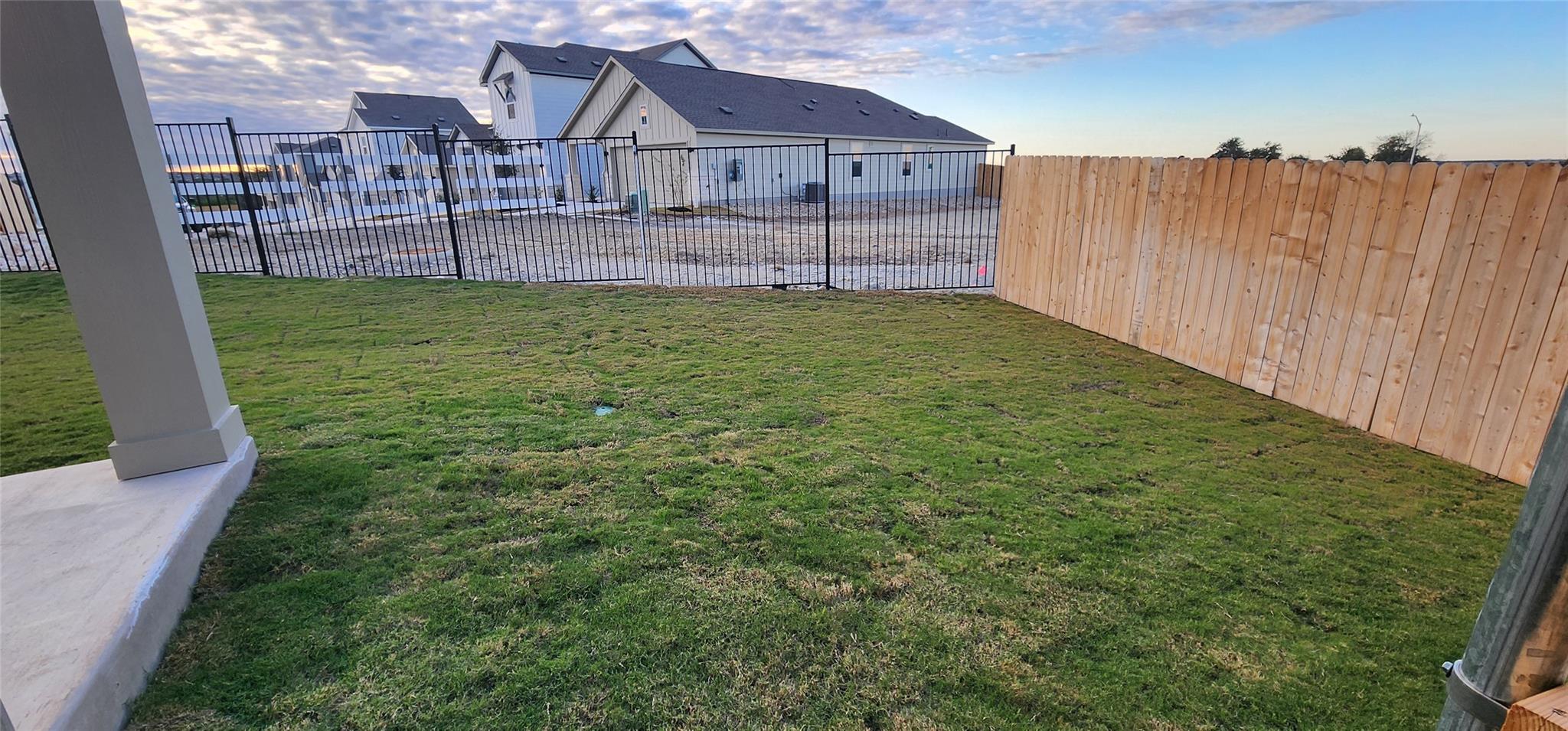 2337 Moon Tower Trail Leander TX 78641