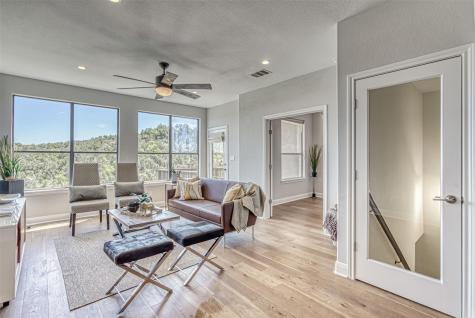 230 Sunrise Ridge Cove Austin TX 78738