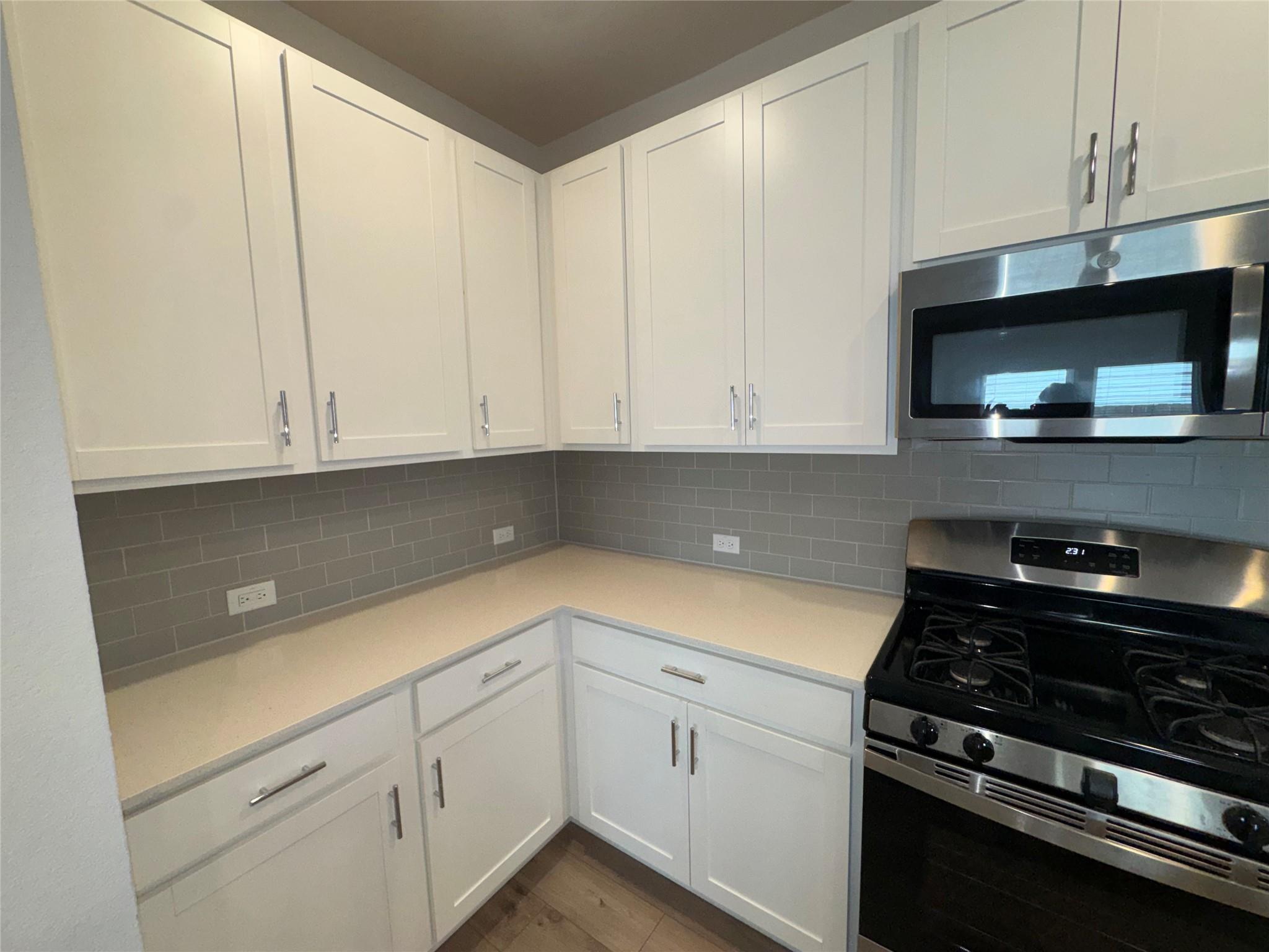 102 Milo Drive Hutto TX 78634