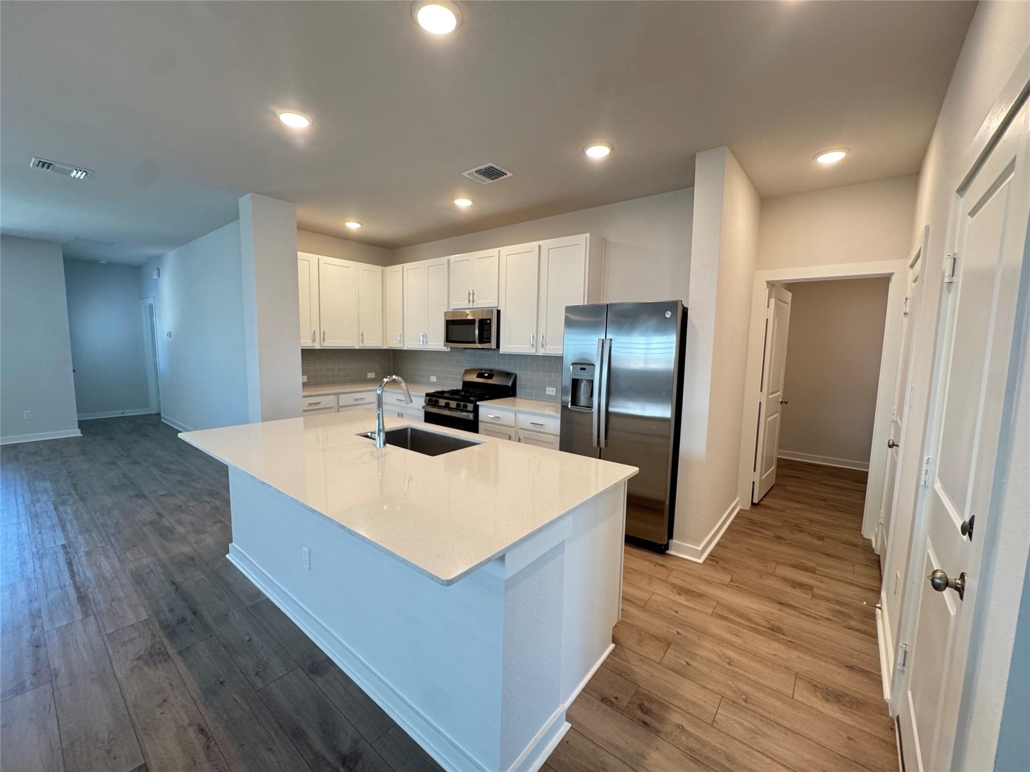 102 Milo Drive Hutto TX 78634