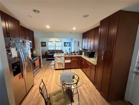 809 Sussex Drive Austin TX 78745